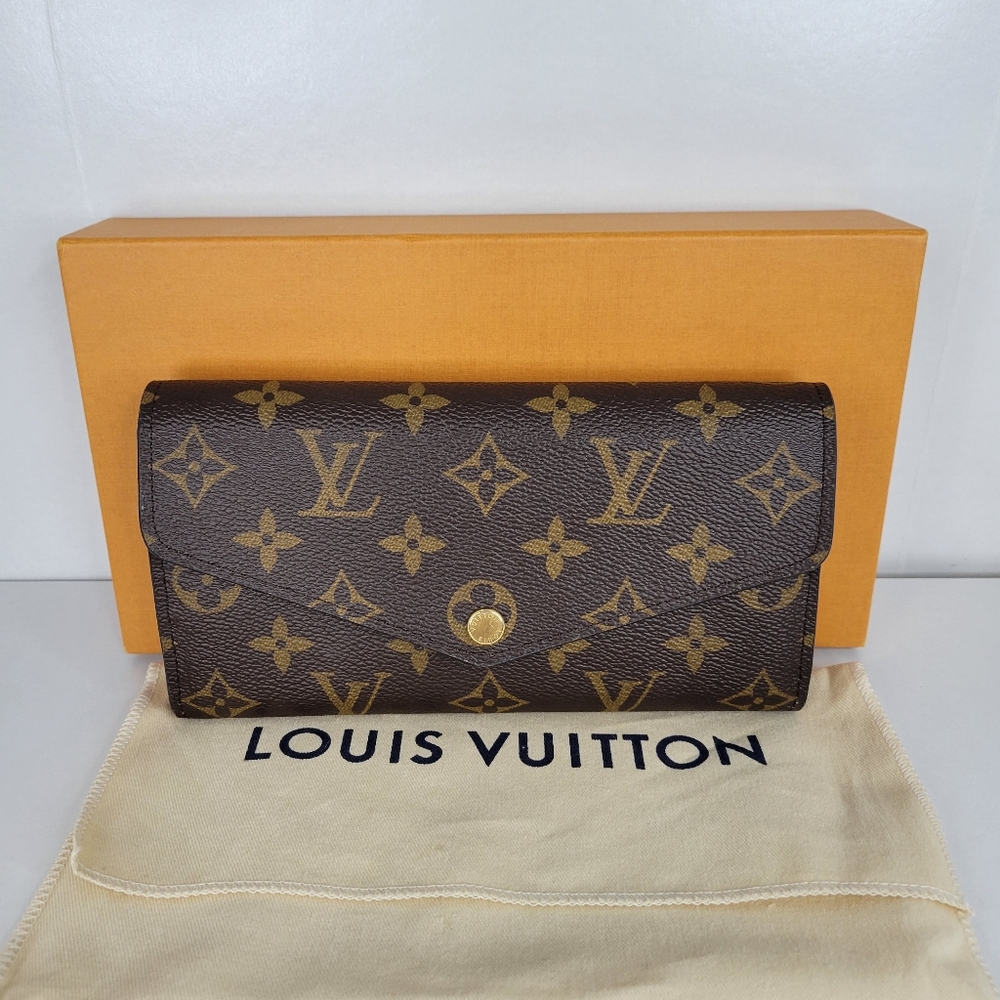 Louis Vuitton Sarah Wallet NM Fuschia